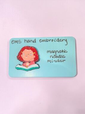 Wild Thornberry Magnetic Needle Minder